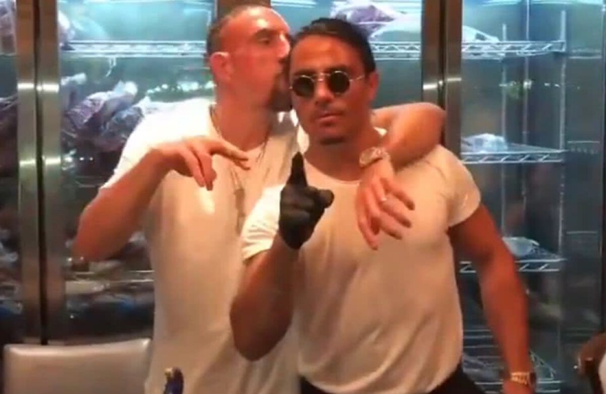 SALT BAE. VIDEO Noua fiță printre fotbaliștii lumii a ajuns și-n Liga 1 » Jucătorul român care tocmai a "gustat" virala de pe net, după Messi sau Ribery