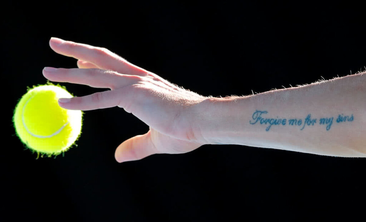 GALERIE FOTO Studiu inedit » Câte jucătoare din top 100 au tatuaje, diferența uriașă față de fotbal și cele mai tari 10 imagini pictate pe corp