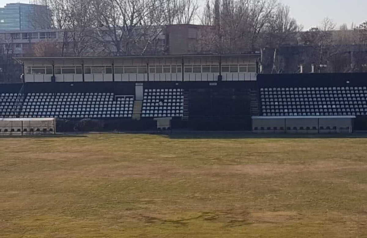 FOTO + VIDEO EXCLUSIV Rapid se mută într-o ruină! GSP.ro a vizitat arena în paragină pe care giuleștenii vor evolua în 2019: rugină, cioburi, sticle și gunoaie + cum arată gazonul