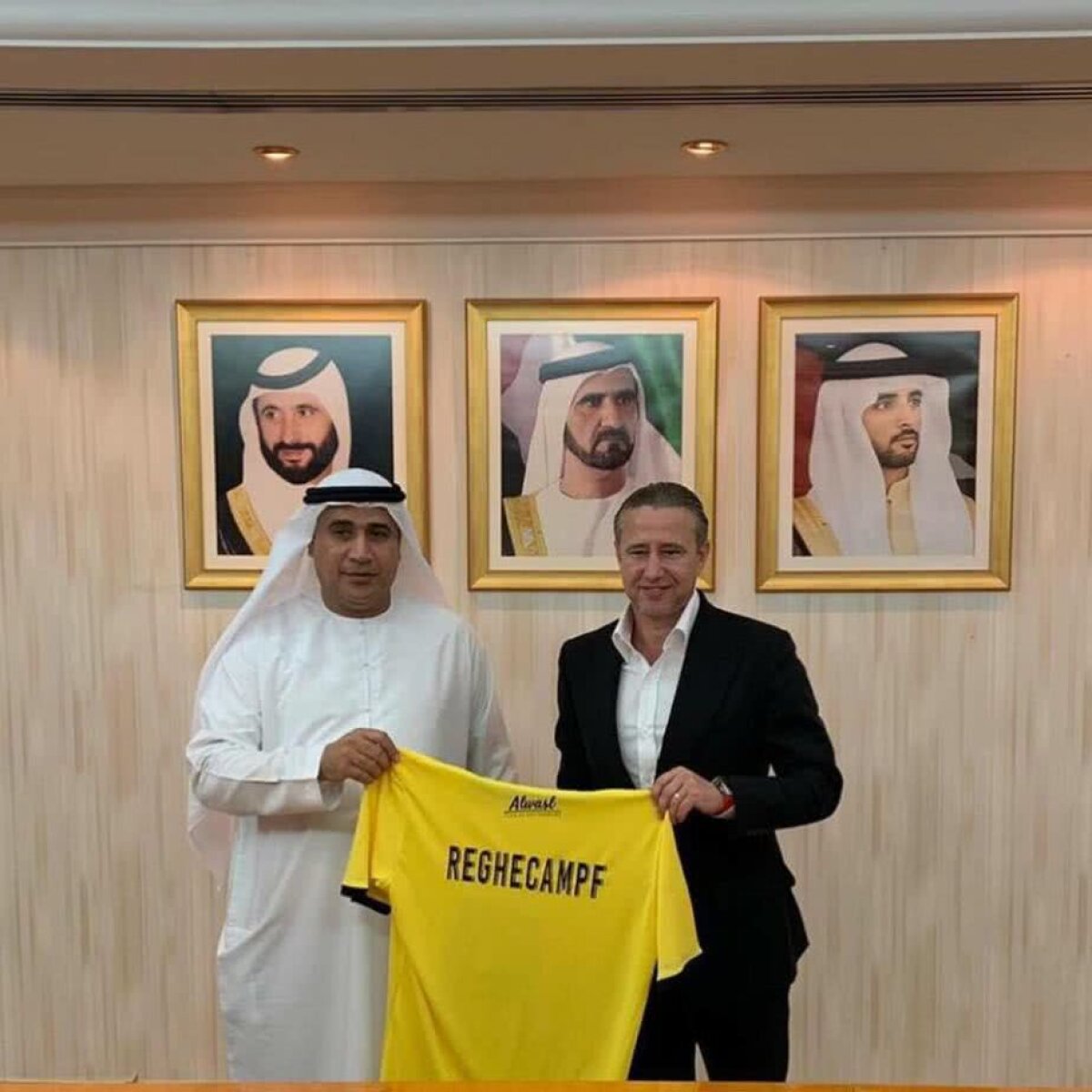 OFICIAL Laurențiu Reghecampf, prezentat oficial la noua echipă! Va primi un salariu uriaș + ce obiectiv va avea