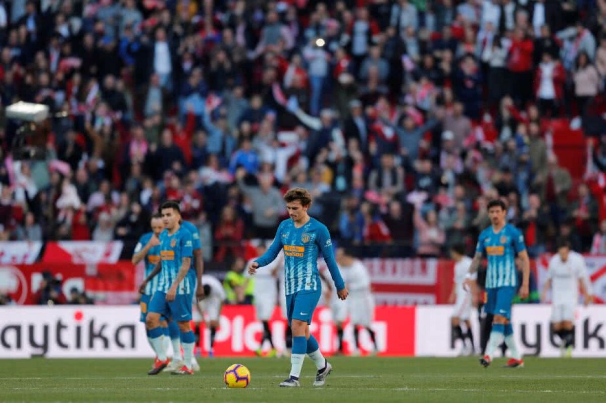 SEVILLA - ATLETICO MADRID 1-1 // FOTO Război pentru locul secund în Spania! Record de cartonașe arătate în lupta pentru urmărirea Barcelonei