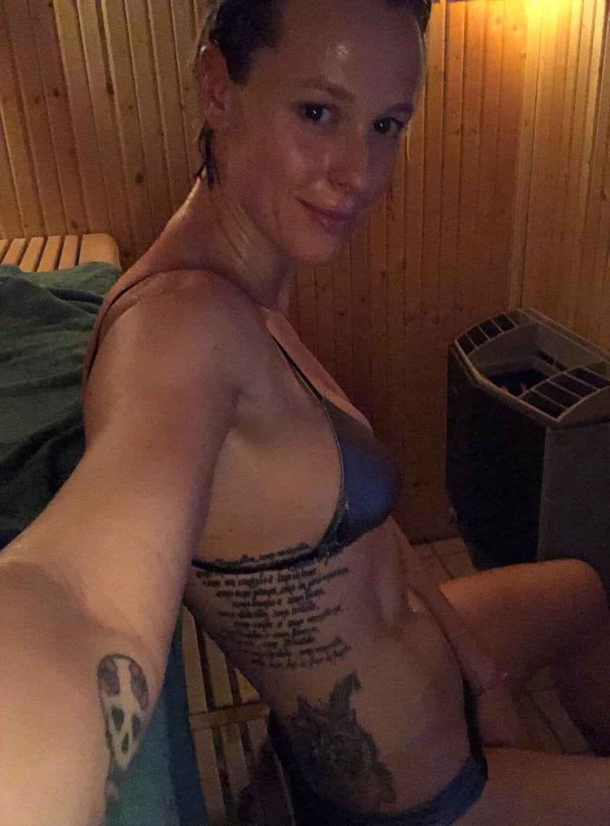 FOTO HOT Campioana olimpică nu se dezminte: visa la Ronaldo, iar acum postează imagini RĂVĂȘITOARE pe internet!