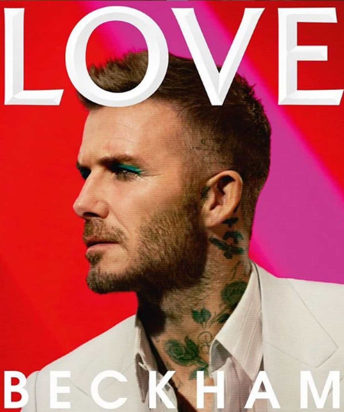 FOTO David Beckham i-a uimit pe toți! Englezul s-a alăturat clubului bărbaților care se machiază și a pozat pentru coperta unei reviste