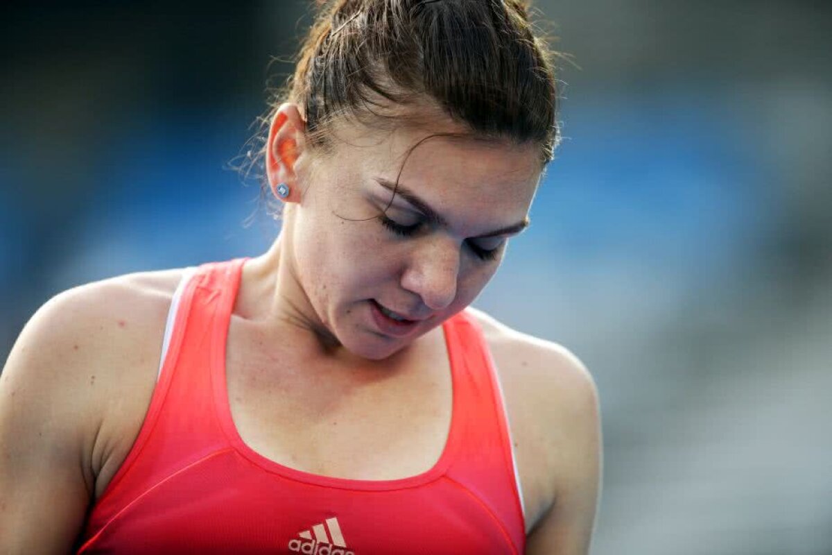 SIMONA HALEP, ELIMINATĂ DE LA SYDNEY / Început de sezon îngrozitor! Simona Halep e învinsă de Ashleigh Barty în turul doi de la Sydney