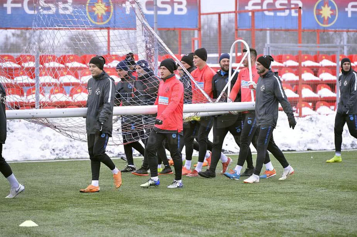 GALERIE FOTO Imagini de la antrenamentul FCSB-ului de azi! Teja și Matei, din nou în echipamentul roș-albaștrilor 