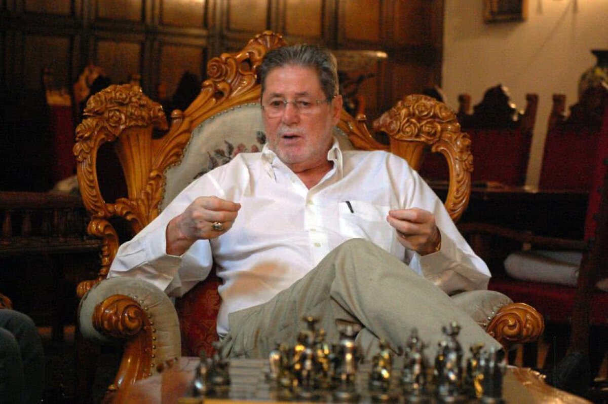 EXCLUSIV Cum au dispărut 4,5 milioane $ de la Dinamo » Cornel Dinu face dezvăluiri-ȘOC din culisele transferului lui Mutu la Inter: "Becali i-a trimis soției mele 100.000 $ din banii ăia dubioși. Știa că eu nu primesc"