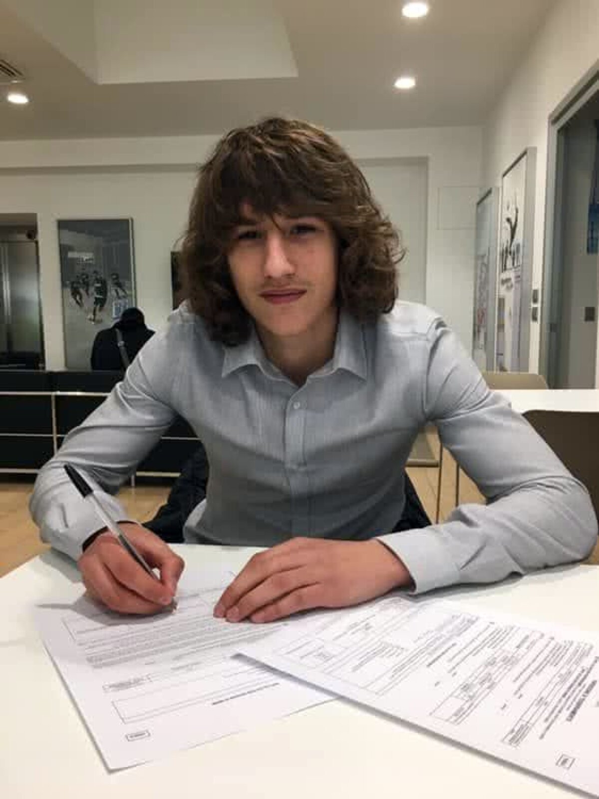 VIDEO + FOTO Încă un român la o echipă din în Serie A! » Astăzi a fost prezentat