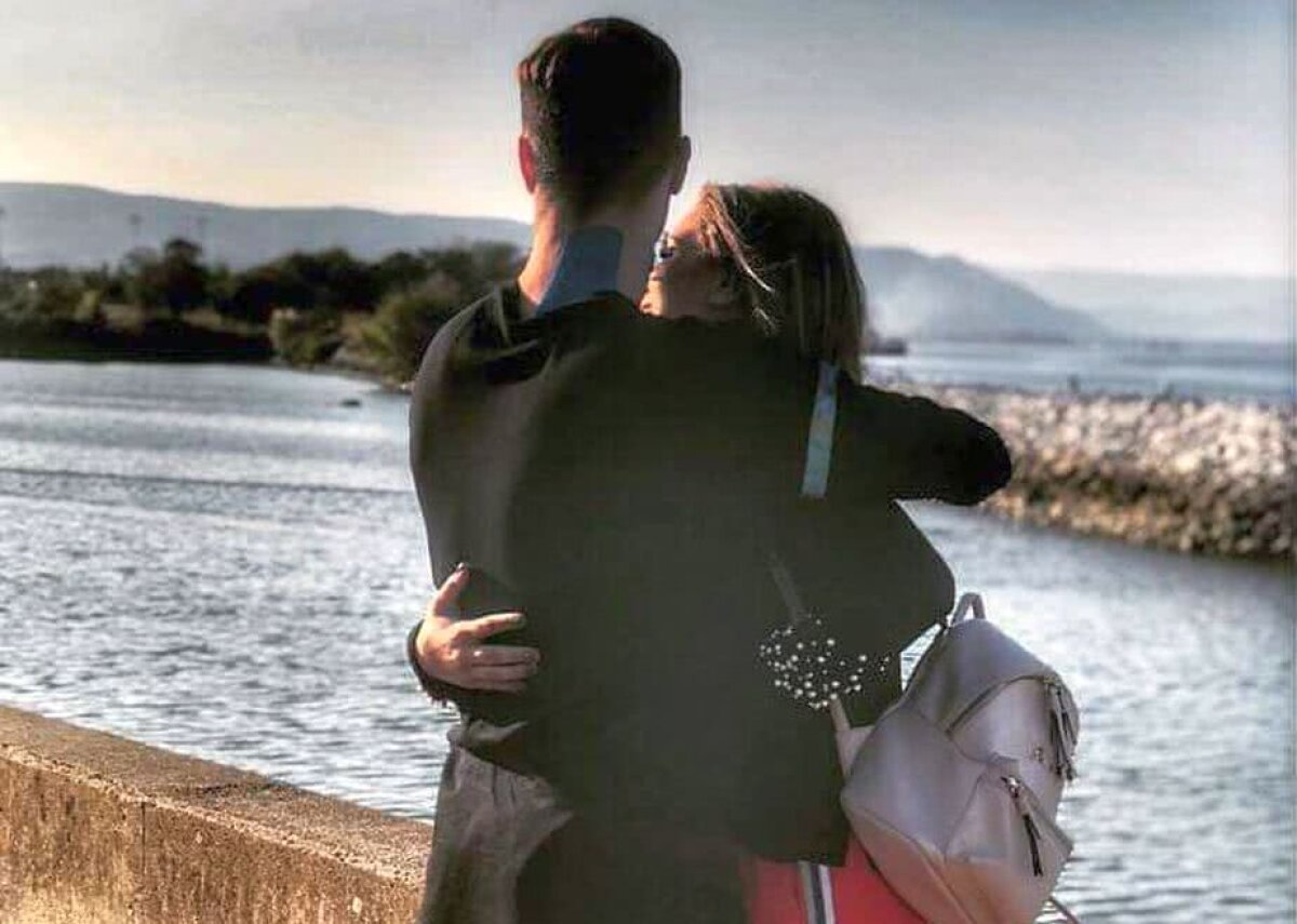 GALERIE FOTO Ce se află în spatele transferului lui Burlacu la Iași! S-a dus după "tata-socru" » Atacantul se iubește cu fiica antrenorului Stoican :) 