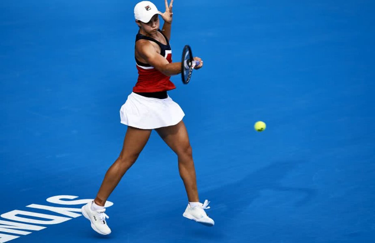 ASHLEIGH BARTY - PETRA KVITOVA // Kvitova câștigă dramatic în finala de la Sydney, în fața jucătoarei care a scos-o pe Simona Halep