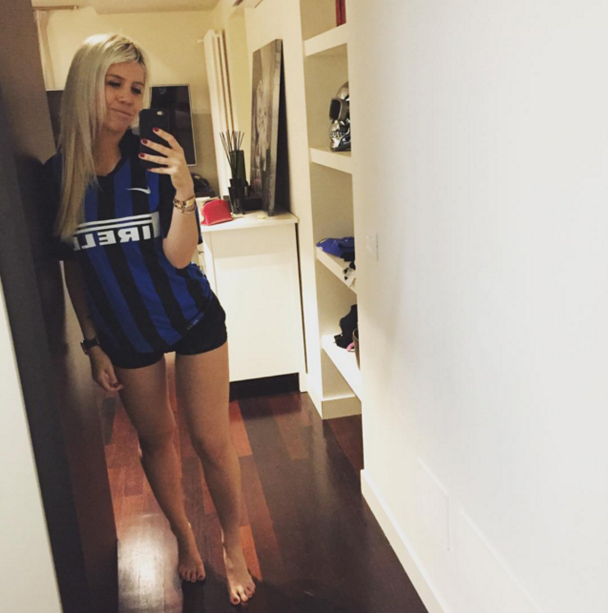 GALERIE FOTO Maxi Lopez, dezvăluiri PICANTE despre relația pe care o are în prezent cu Wanda Icardi: „Mă sună când e Icardi în cantonament”