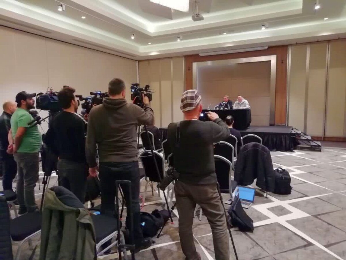 VIITORUL // Conferință de presă inedită pentru Gică și Ianis Hagi: de vorbă cu ziariștii turci » Promisiunea fiului „Regelui” în fața jurnaliștilor