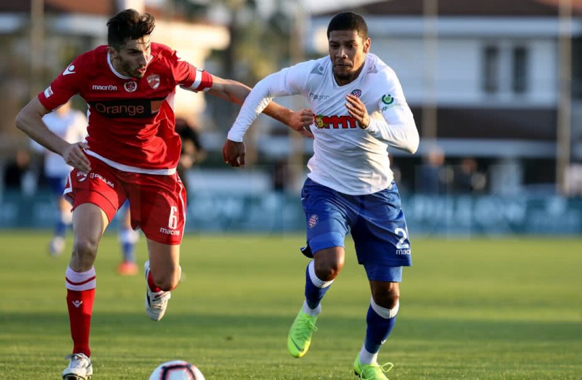 DINAMO - HAJDUK SPLIT 0-2 // Jucătorul cu care și-a pierdut răbdarea Mircea Rednic contra lui Hajduk Split: „Joci numai în exterioare și devieri, numai la ei dai mingea”