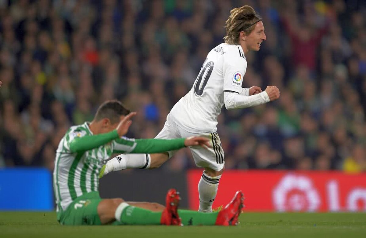 BETIS SEVILLA - REAL MADRID 1-2 // Real Madrid, victorie dramatică pe terenul lui Betis » Santiago Solari, salvat de o superexecuție în minutul 88