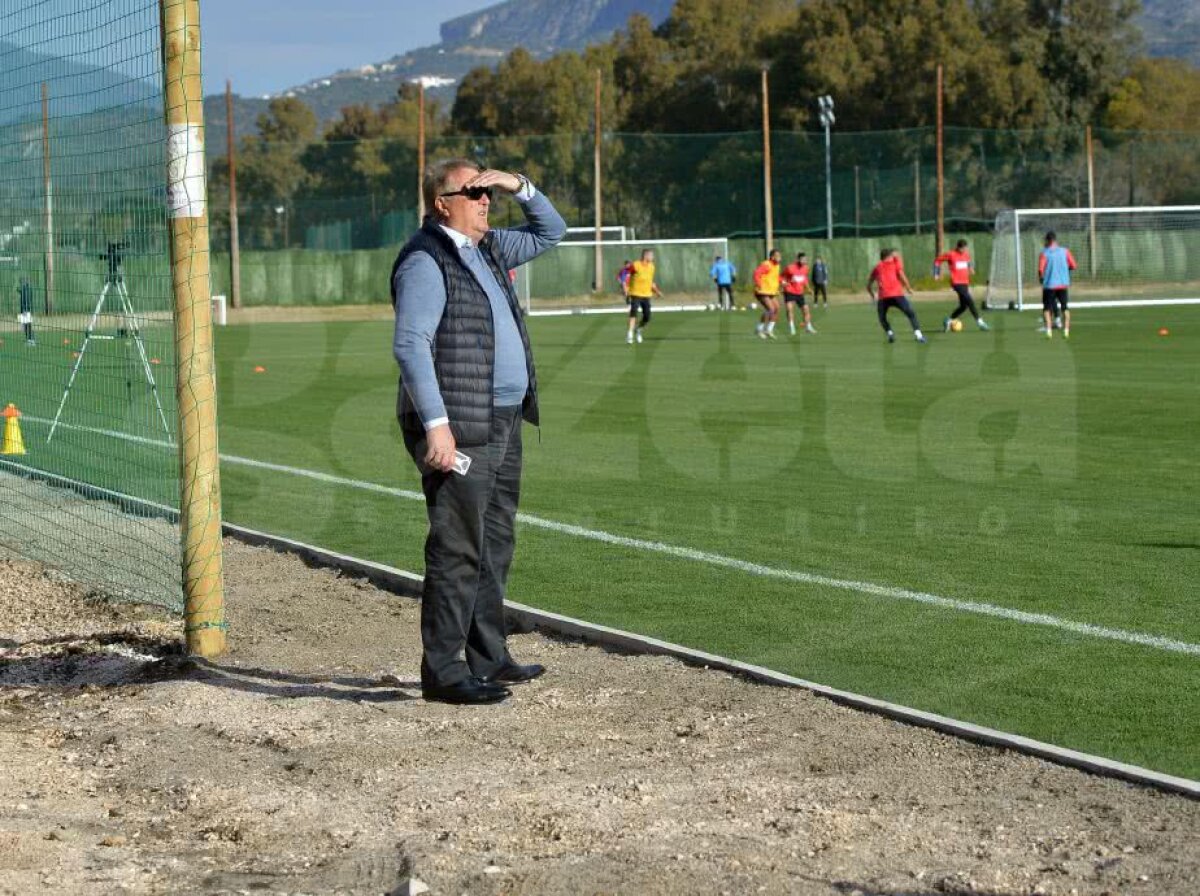 FCSB // RADOMIR ANTIC / EXCLUSIV 4 ştiri-blitz din cantonament » Au pus pe site sigla Stelei + Un nume URIAȘ la antrenamentul lui Teja!