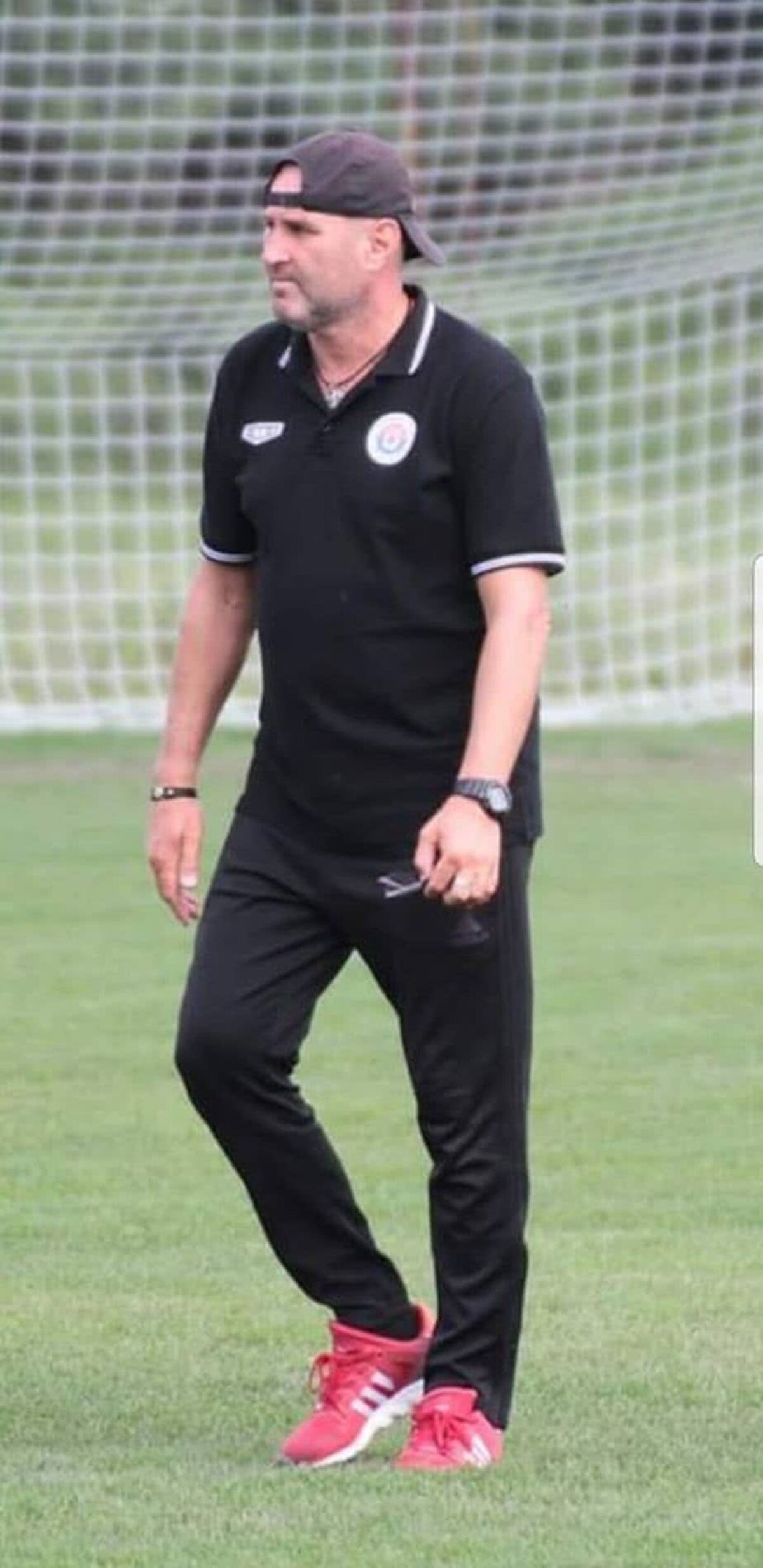 Căpitanul Oțelului, brutar și DJ în Cipru » Valentin Ștefan, liderul echipei gălățene din anii '90, povestește cum a îmbinat utilul cu plăcutul în Insula Afroditei