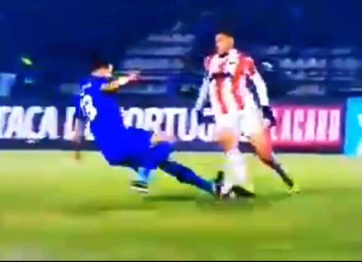 VIDEO Pepe a comis-o la primul meci după revenirea la Porto » Ce decizie a luat arbitrul după intrarea criminală a portughezului