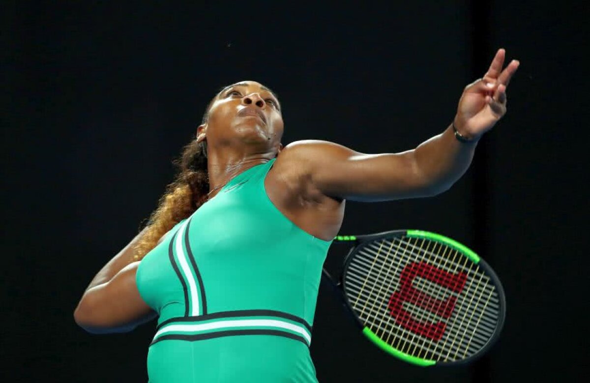 SERENA WILLIAMS LA AUSTRALIAN OPEN // VIDEO+FOTO Serena e în turul 3 la AO, tot mai aproape de un meci-șoc cu Simona Halep » Fanii i-au criticat din nou echipamentul: „Ar trebui interzisă!”