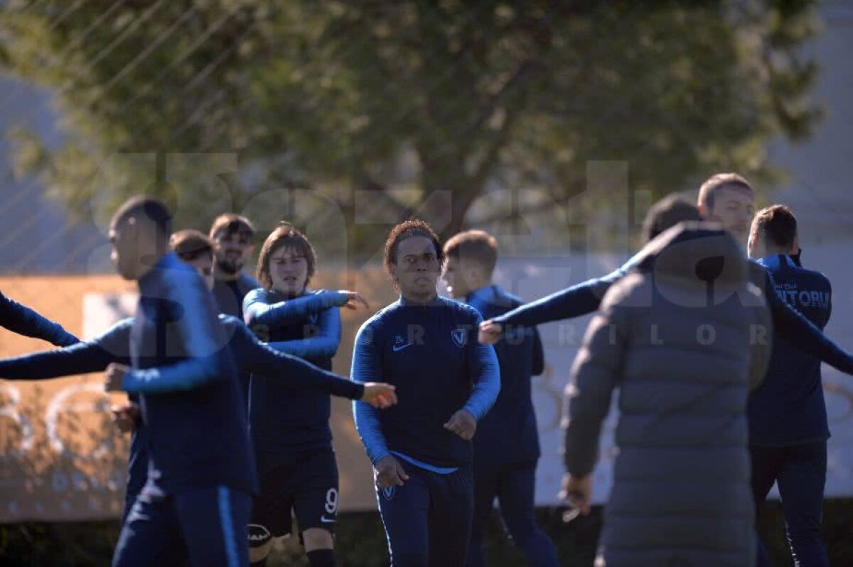 VIITORUL - RUBIN KAZAN 2-2 // VIDEO + FOTO Ianis Hagi, gol superb, penalty ratat și eliminare în amicalul cu Rubin » I-a răspuns lui Gică Hagi și a fost băgat în ședință. Dialog tensionat