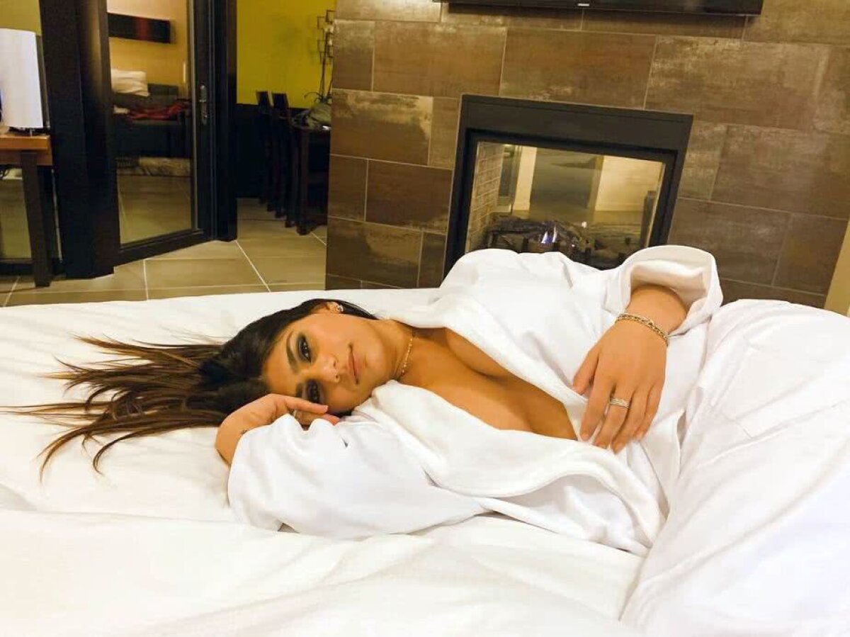 FOTO Mia Khalifa îl idolatrizează pe Zidane: „Iubesc violența. Capul dat lui Materazzi a fost foarte excitant”