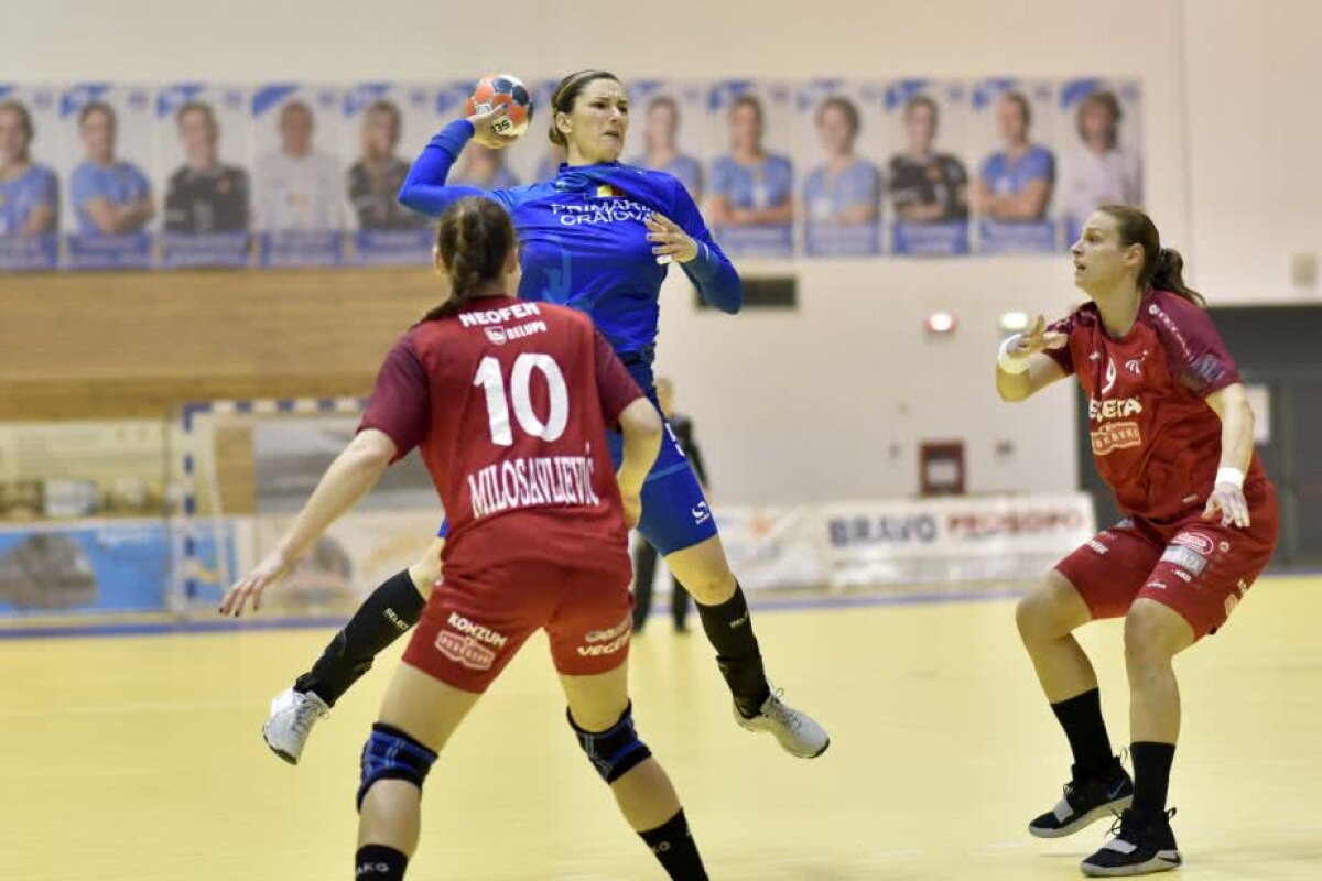 SCM CRAIOVA -  PODRAVKA VEGETA 23-26 // FOTO Umbra campioanei » SCM Craiova, tot mai departe de apărarea trofeului Cupei EHF