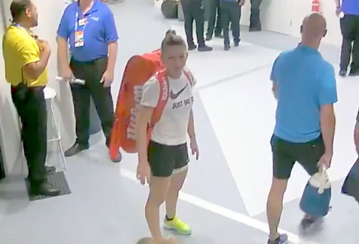 SIMONA HALEP - VENUS WILLIAMS 6-2, 6-3 // Halep - Serena, șocul din „optimile” Australian Open » Jumătate din „misiunea Williams”, îndeplinită: Venus, OUT!