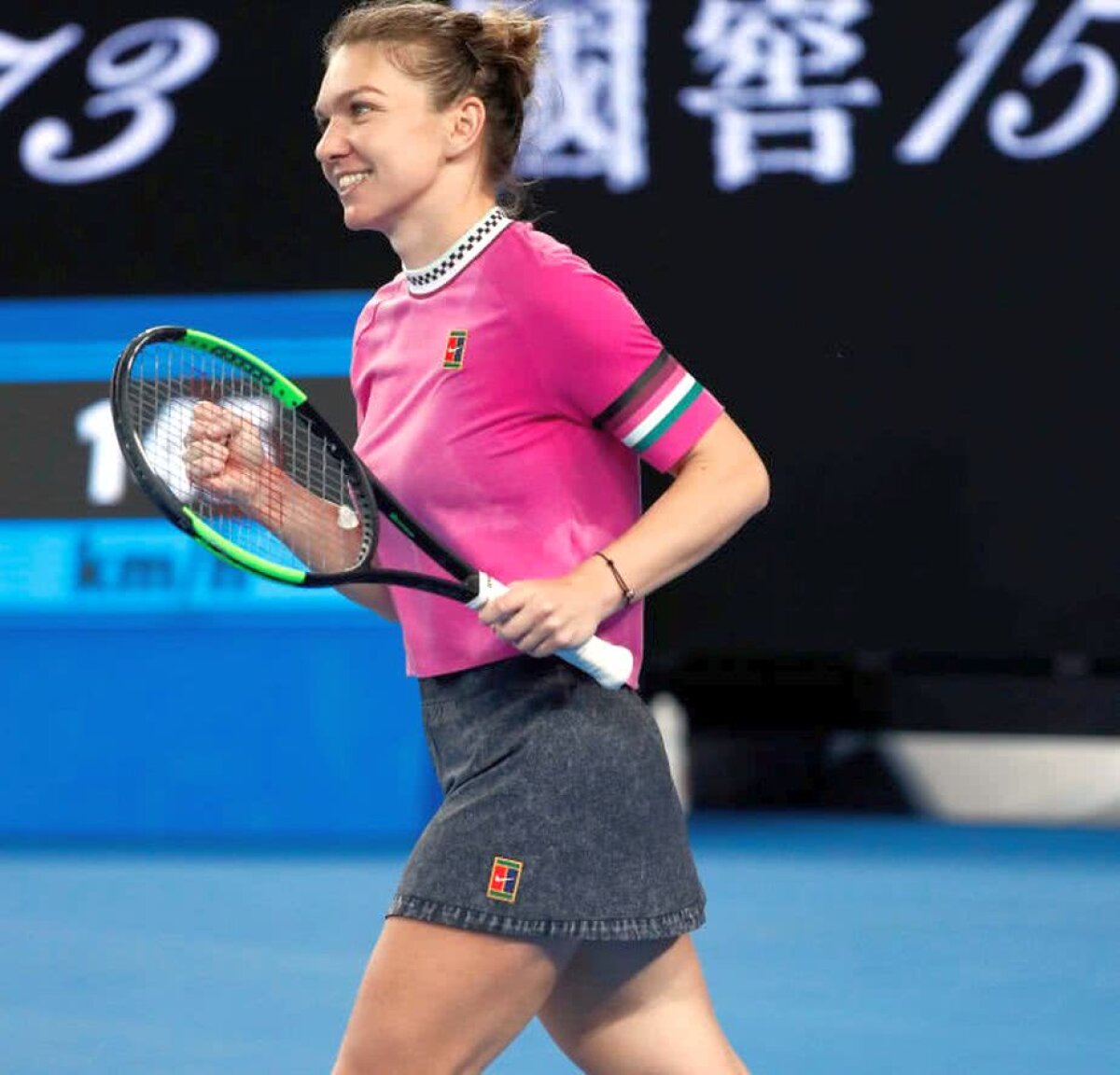 SIMONA HALEP - VENUS WILLIAMS // FOTO Halep, 3 din 3 la Australian Open » Nou echipament împotriva lui Venus