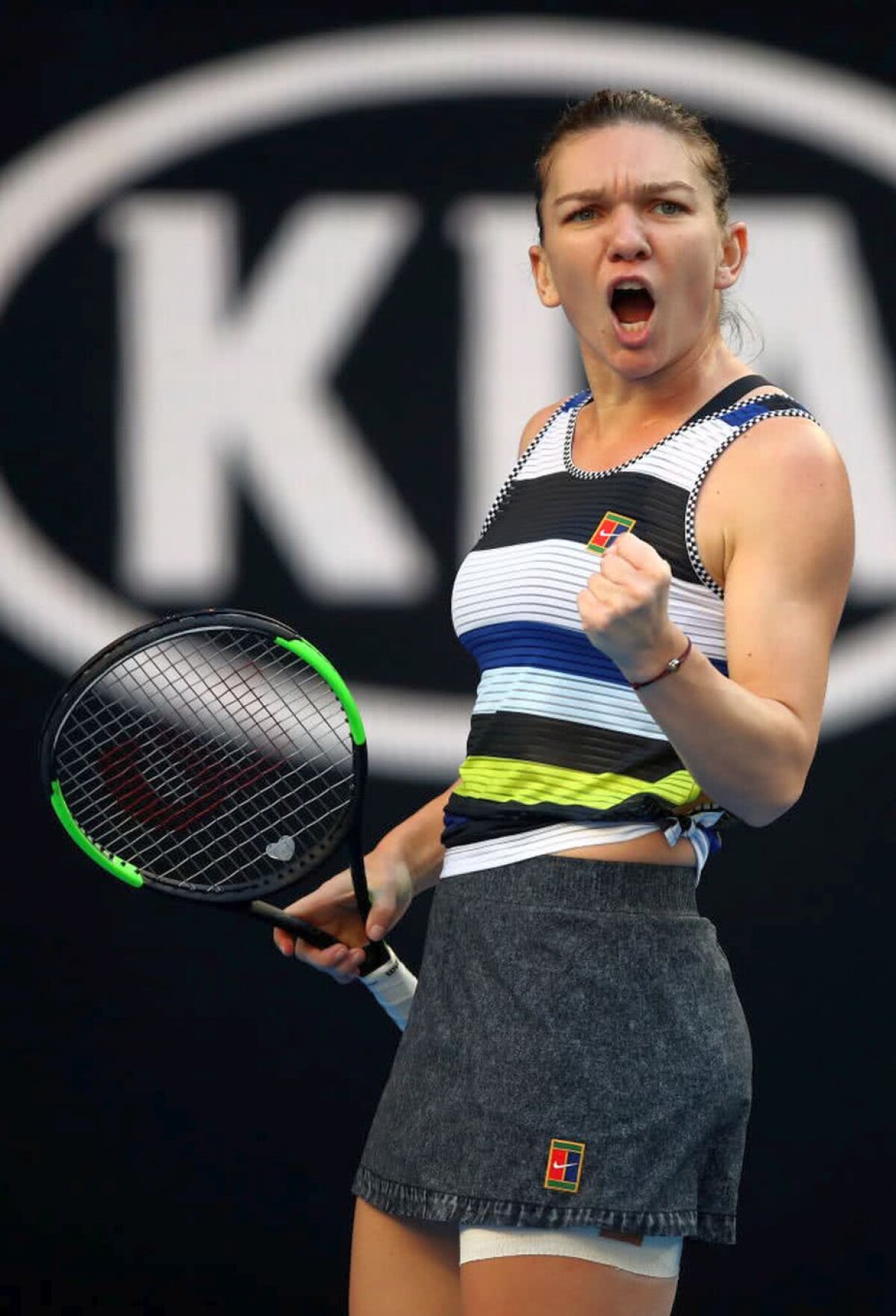 SIMONA HALEP - VENUS WILLIAMS 6-2, 6-3 // Halep - Serena, șocul din „optimile” Australian Open » Jumătate din „misiunea Williams”, îndeplinită: Venus, OUT!