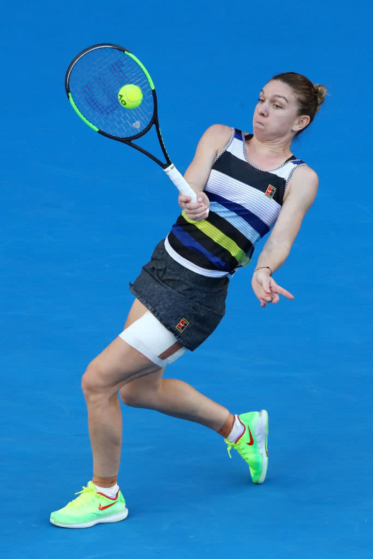 SIMONA HALEP - VENUS WILLIAMS 6-2, 6-3 // Halep - Serena, șocul din „optimile” Australian Open » Jumătate din „misiunea Williams”, îndeplinită: Venus, OUT!