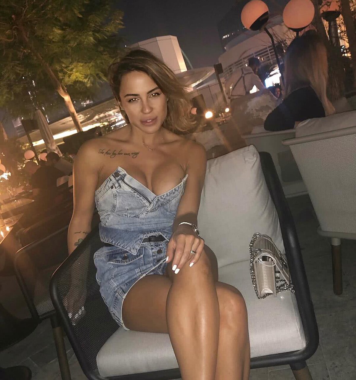 GALERIE FOTO & VIDEO Vacanță HOT pentru soția lui Gabi Tamaș » Și-a etalat corpul perfect în Madagascar, la 30 de grade Celsius