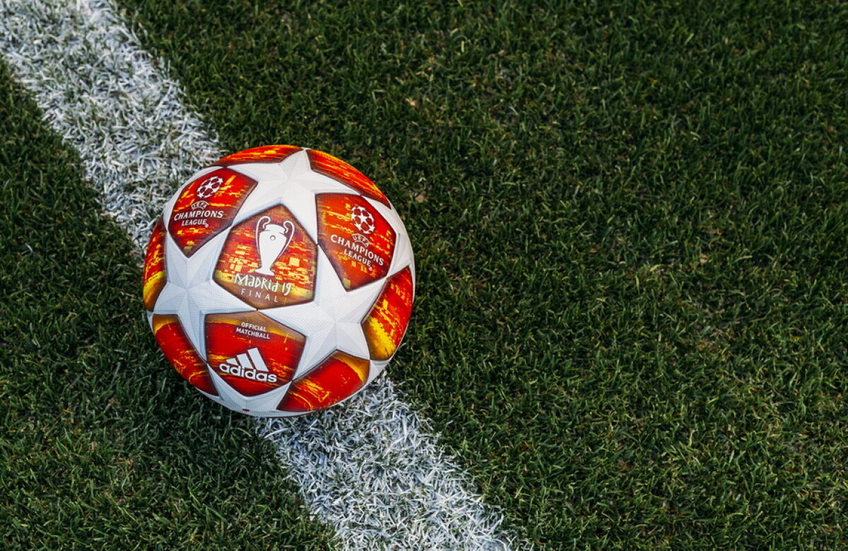 GALERIE FOTO „Balon de foc”! A fost dezvăluită mingea finalei Champions League 2018-2019