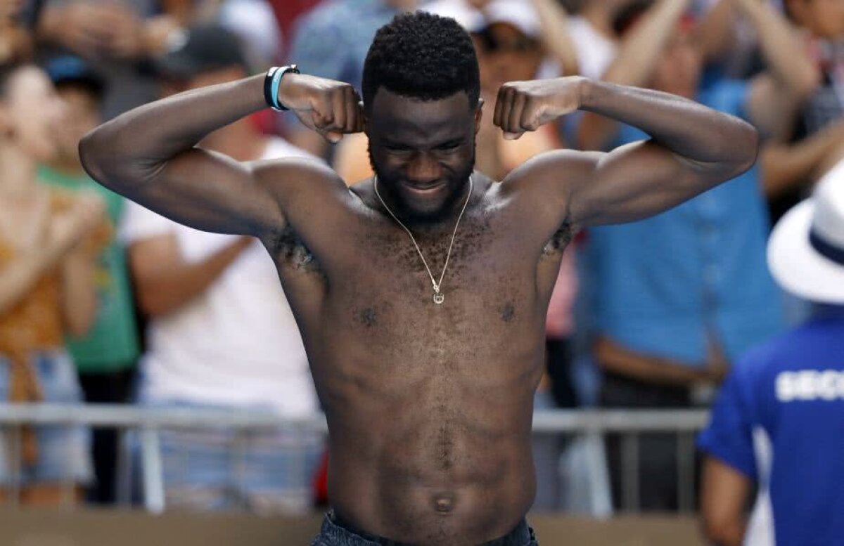 TIAFOE - DIMITROV // VIDEO+FOTO Frances Tiafoe a izbucnit în lacrimi pe teren după ce a prins meciul vieții cu Nadal: "Le-am zis părinților mei acum 10 ani că le voi schimba viața lor și pe a mea"