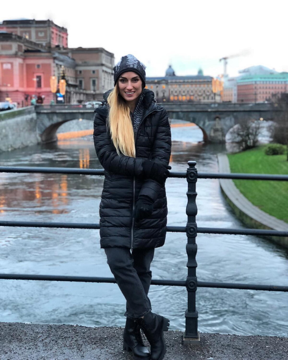 INSTASPORT // FOTO Miss Fitness Universe » Anca Bucur arată impecabil, chiar dacă a născut de curând