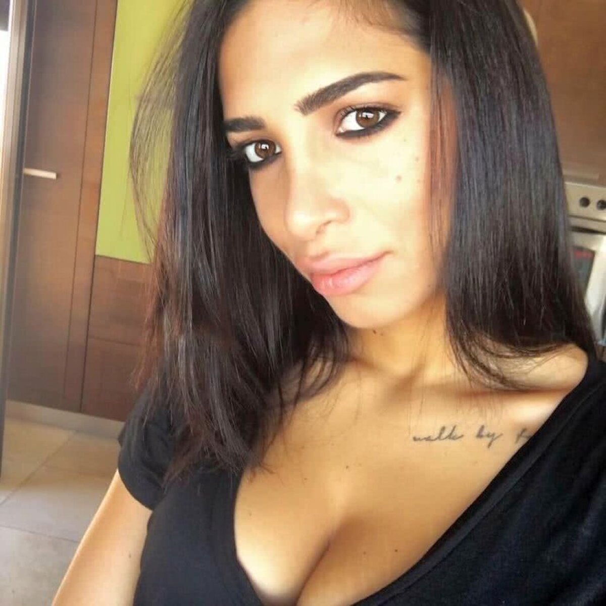 GALERIE FOTO Pentru ea a venit Adrian Stoian la FCSB » Cine e iubita noului mijlocaș stelist