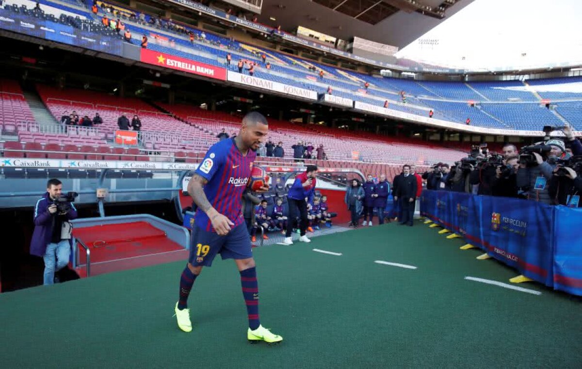 VIDEO+FOTO Kevin Prince Boateng a fost prezentat la Barcelona: „I-am spus agentului meu că vin aici pe jos”