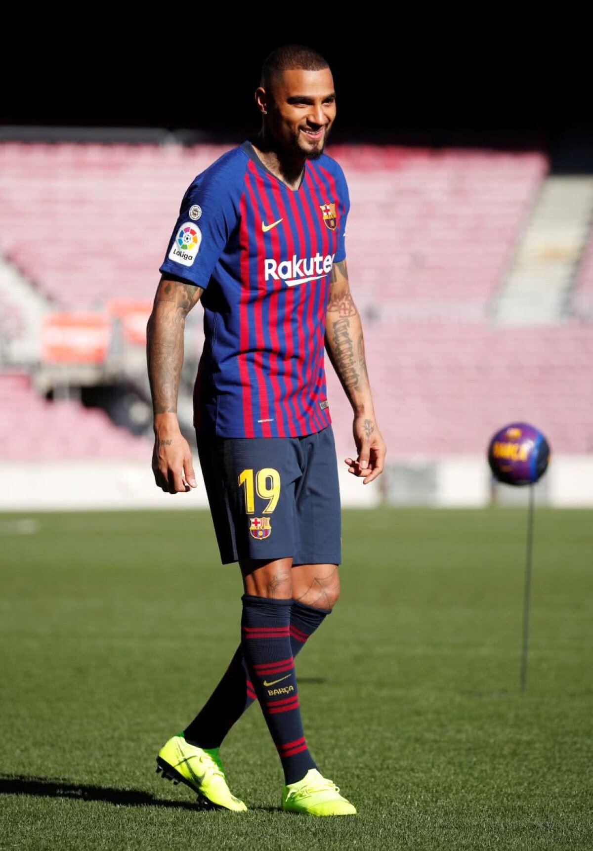 VIDEO+FOTO Kevin Prince Boateng a fost prezentat la Barcelona: „I-am spus agentului meu că vin aici pe jos”