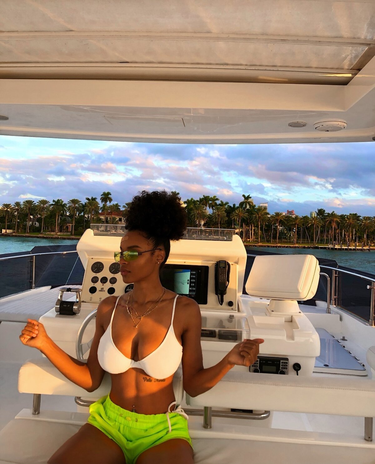 FOTO WOOW!! O divă a Instagramului a dat lovitura: s-a cuplat cu Kevin Durant