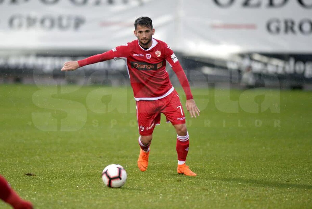 DINAMO - DINAMO MOSCOVA 0-2 // VIDEO+FOTO Golurile au venit după două mari greșeli în apărarea „câinilor”, comise de Ciobotariu