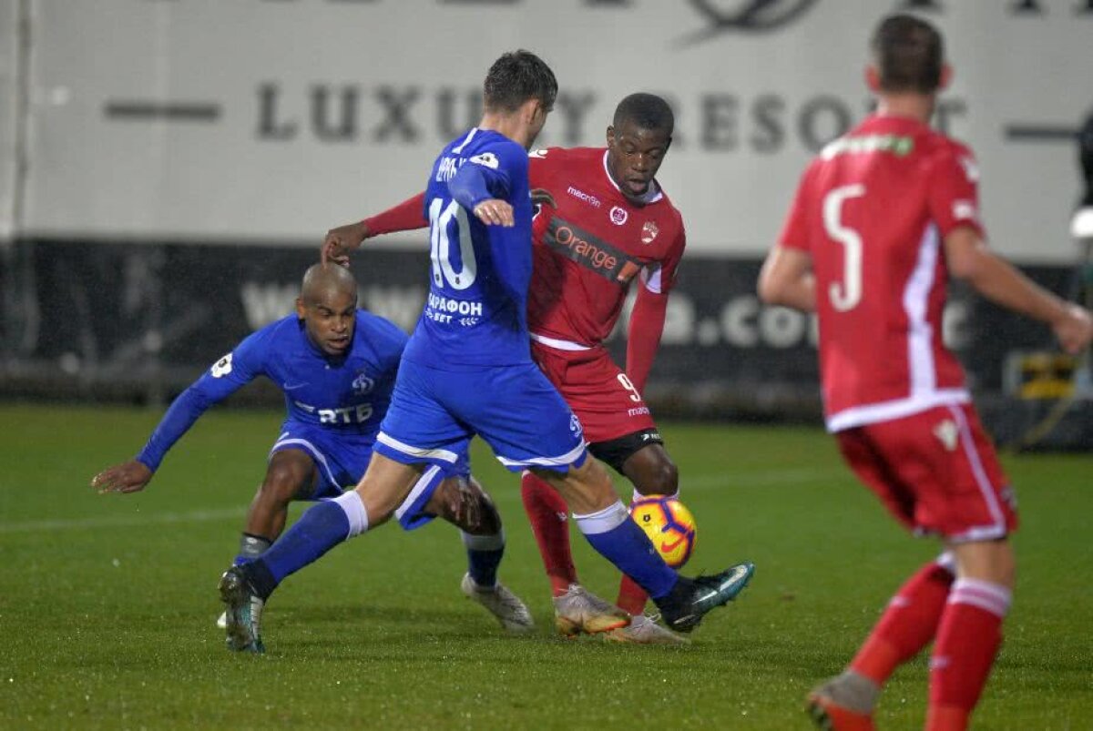 DINAMO - DINAMO MOSCOVA 0-2 // VIDEO 5 detalii de la fața locului + Cum au jucat noile achiziții în meciul pierdut de „câini”