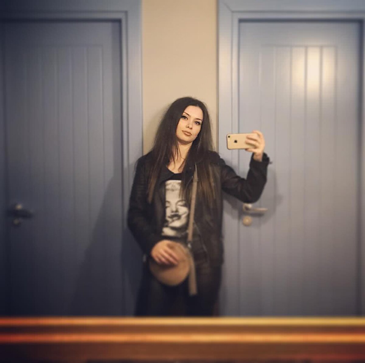FOTO Gianina din Las Fierbinți arată tot: a pozat fără sutien și a postat imaginea pe internet!