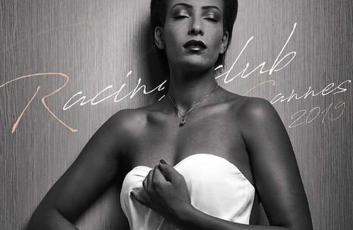 FOTO Calendarul campioanelor: voleibalistele de la RC Cannes au pozat hot pentru a atrage fonduri