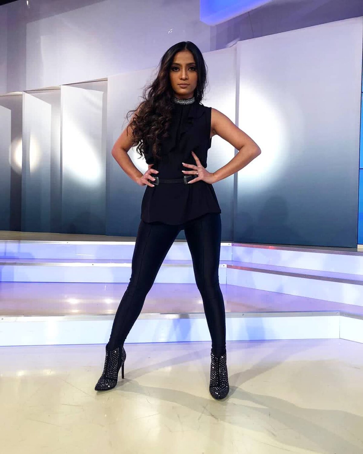 VIDEO&FOTO Filipineza Bella Santiago a câștigat X Factor și vrea să reprezinte România la Eurovision
