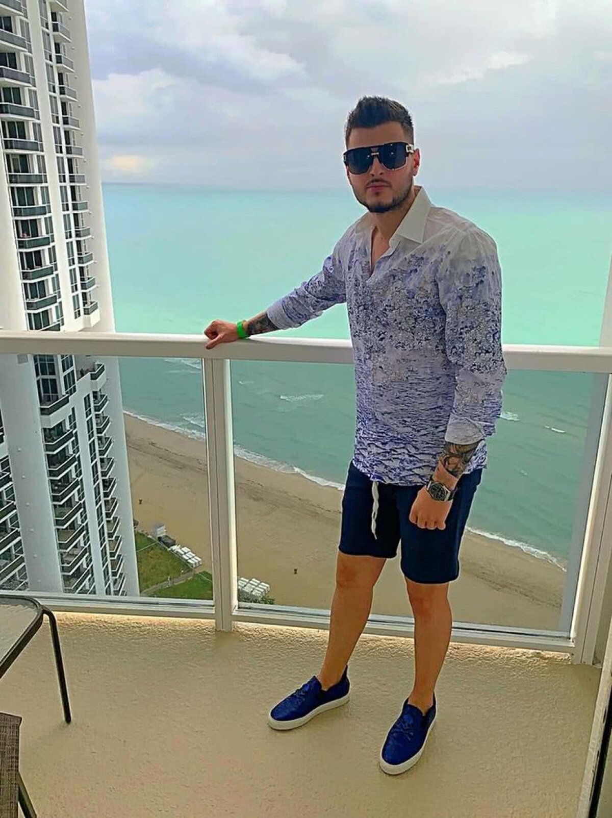 GALERIE FOTO FC U Craiova în Antalya, Adrian Mititelu în Miami! » Cu cine a mers patronul oltean în vacanța de lux