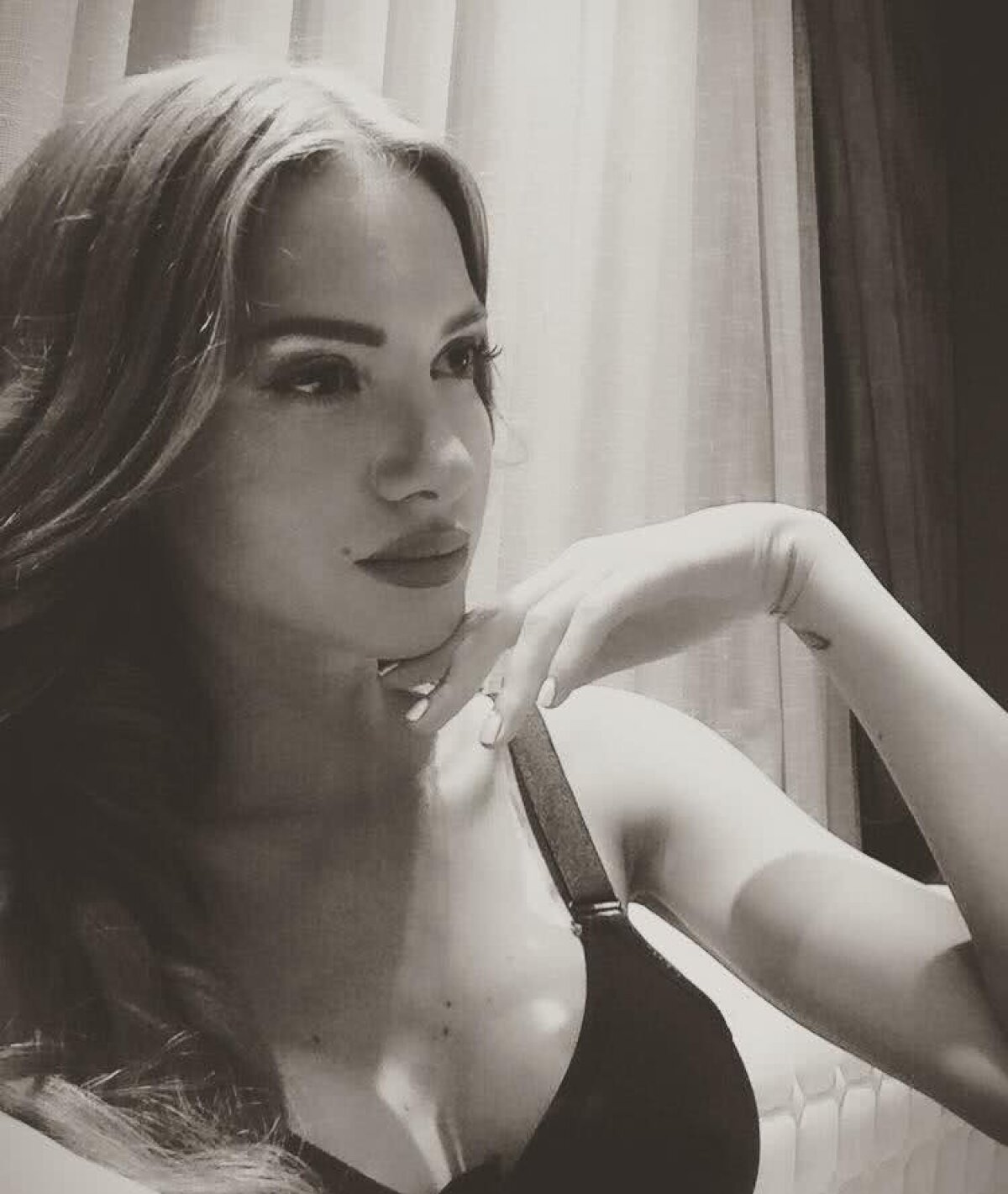 VIDEO+FOTO Ups! S-a văzut tot în Fermă » Otilia "Bilionera" imagini interzise minorilor în prime-time la Pro TV!