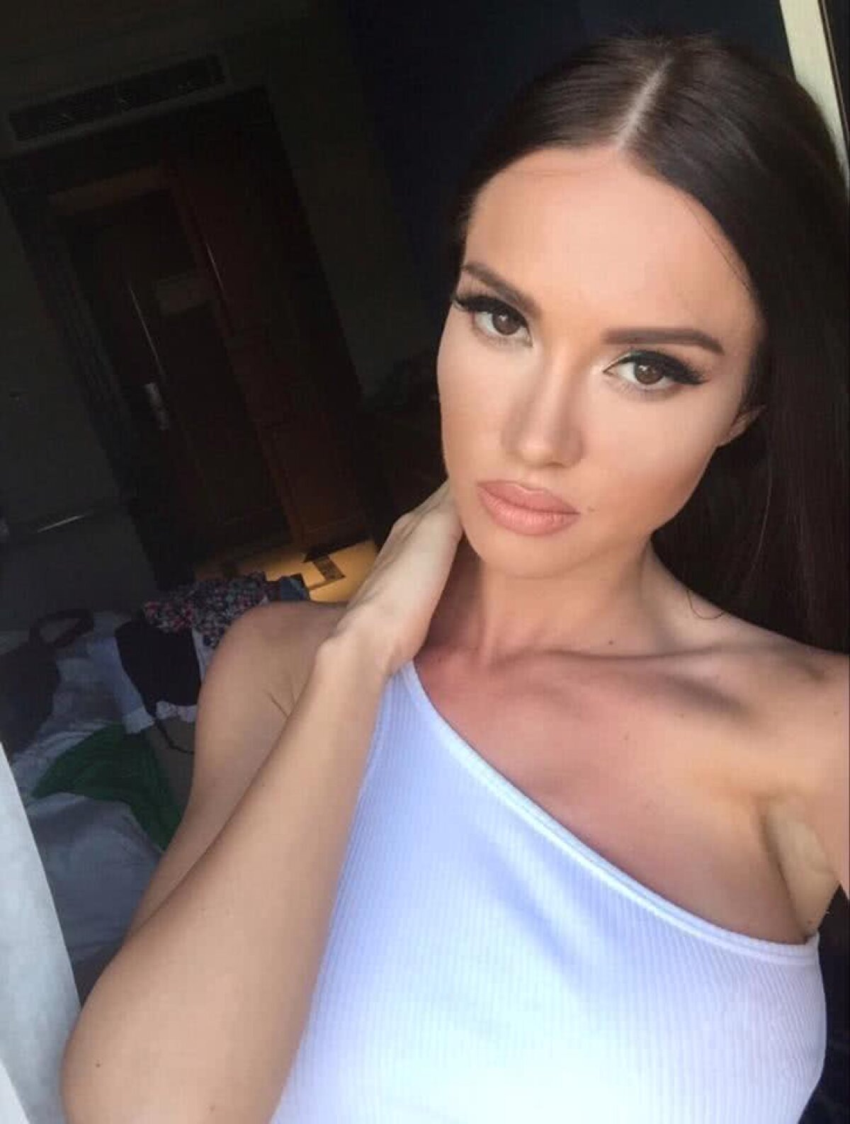 VIDEO+FOTO Ups! S-a văzut tot în Fermă » Otilia "Bilionera" imagini interzise minorilor în prime-time la Pro TV!