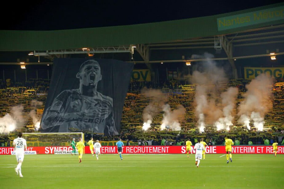 NANTES - ST. ETIENNE 1-1 // GALERIE FOTO Lacrimi pentru Sala » Imagini impresionante de la meciul lui Nantes 