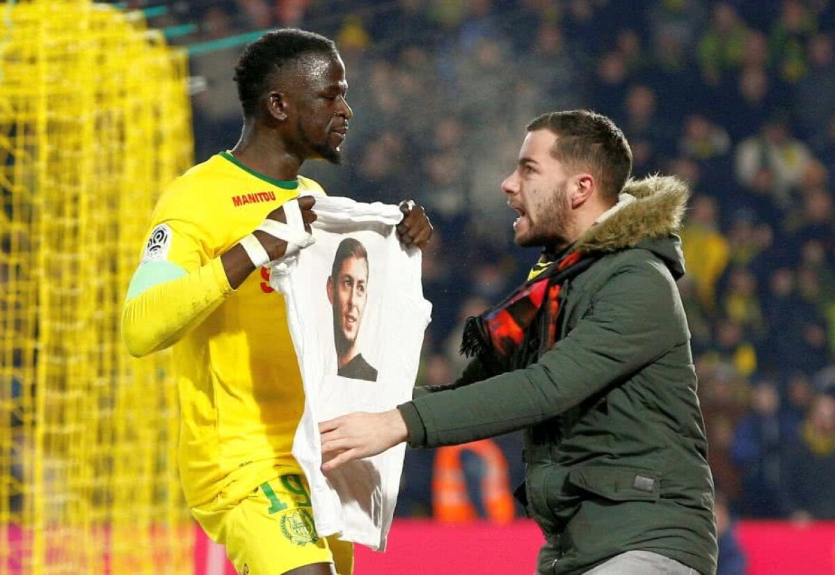 NANTES - ST. ETIENNE 1-1 // GALERIE FOTO Lacrimi pentru Sala » Imagini impresionante de la meciul lui Nantes 