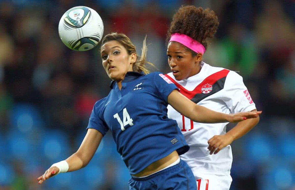 VIDEO+FOTO Un fotbalist din Liga 1 are o soție mult mai cunoscută decât el » Partenera de viață a câștigat 3 Ligi ale Campionilor cu Lyon