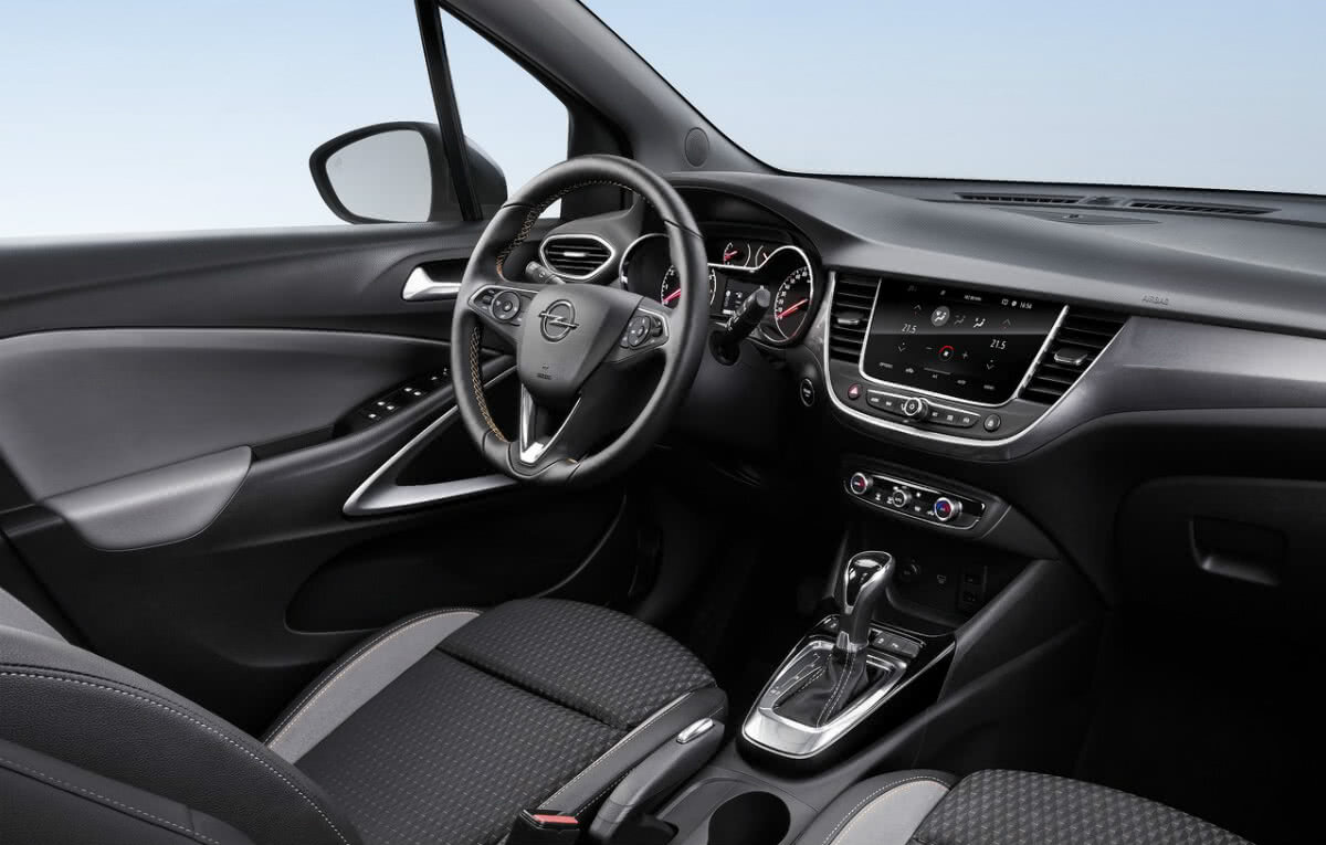 5 Motive pentru a-ți lua un Opel Crossland de la GTT! Design rafinat, calitate, fiabilitate, preț redus plus un voucher cadou de 500 eur!