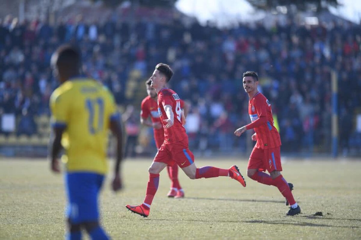 DUNĂREA CĂLĂRAȘI - FCSB 1-1 // VIDEO + FOTO Mihai Teja pierde două puncte URIAȘE în fața lui Dan Alexa! Cum arată ACUM clasamentul Ligii 1