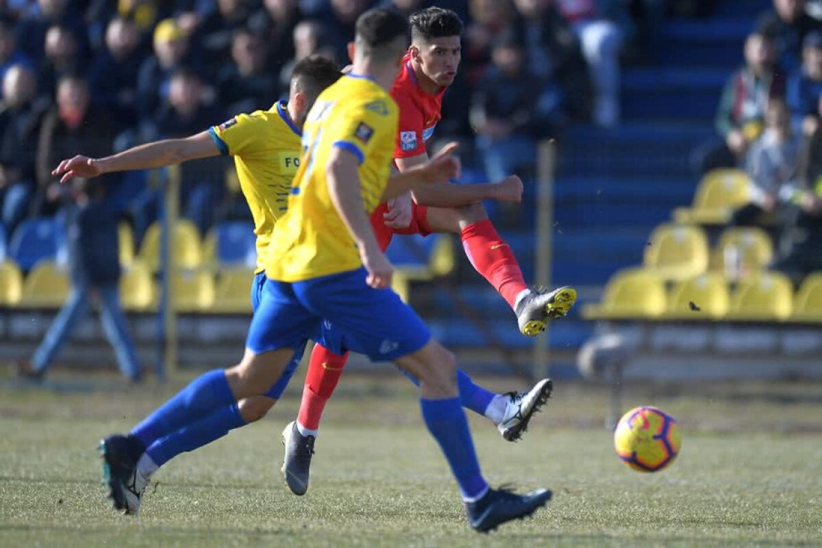 DUNĂREA CĂLĂRAȘI - FCSB 1-1 // VIDEO + FOTO Mihai Teja pierde două puncte URIAȘE în fața lui Dan Alexa! Cum arată ACUM clasamentul Ligii 1